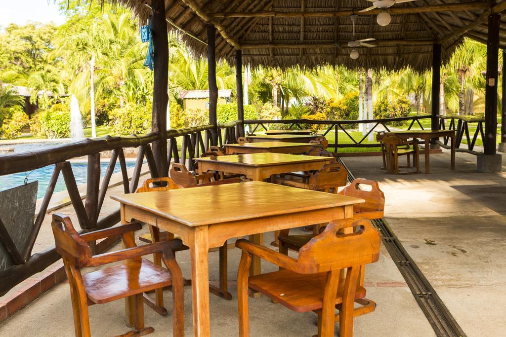 Hotel Guanacaste Lodge Плая Фламинго Екстериор снимка