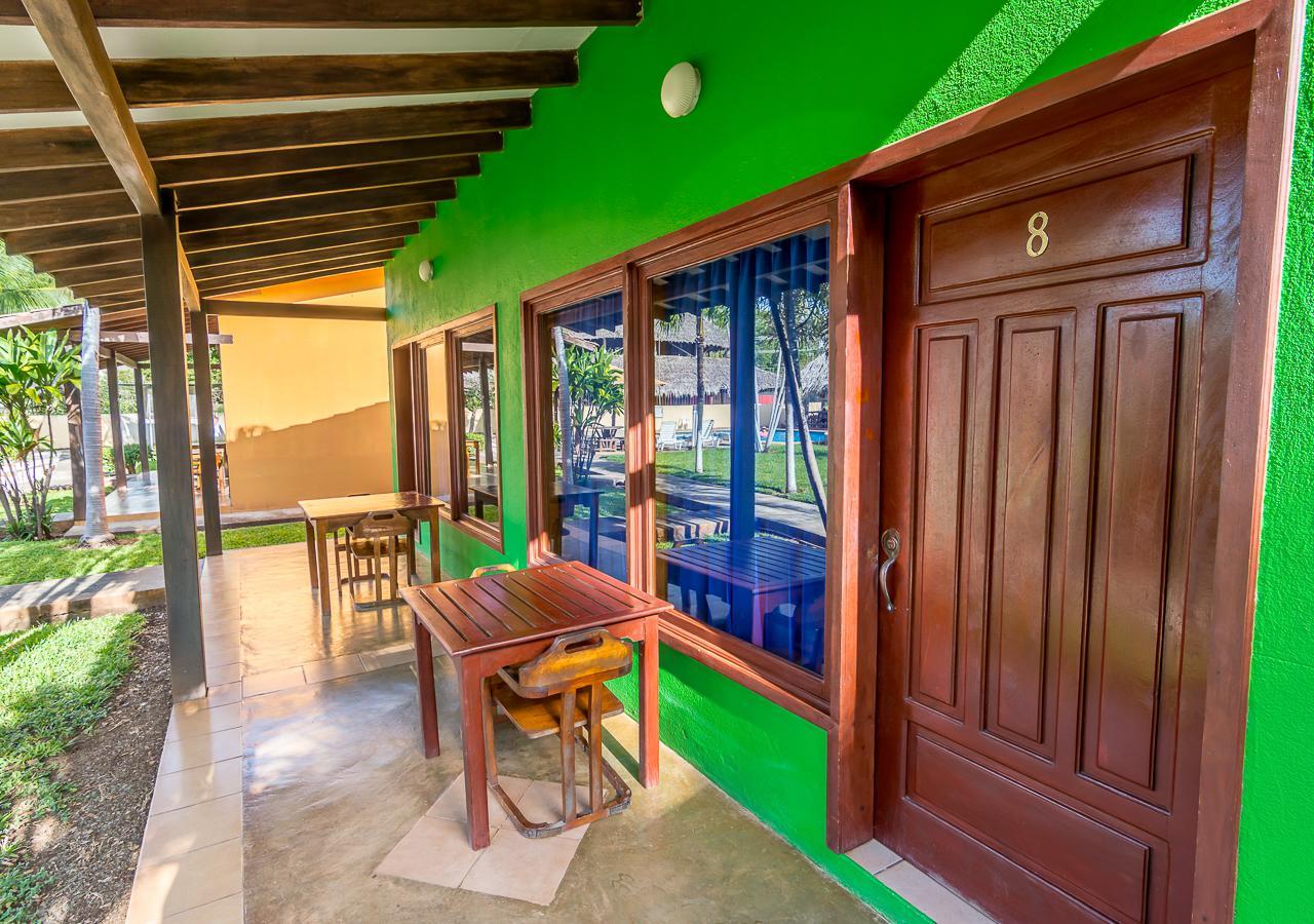 Hotel Guanacaste Lodge Плая Фламинго Екстериор снимка